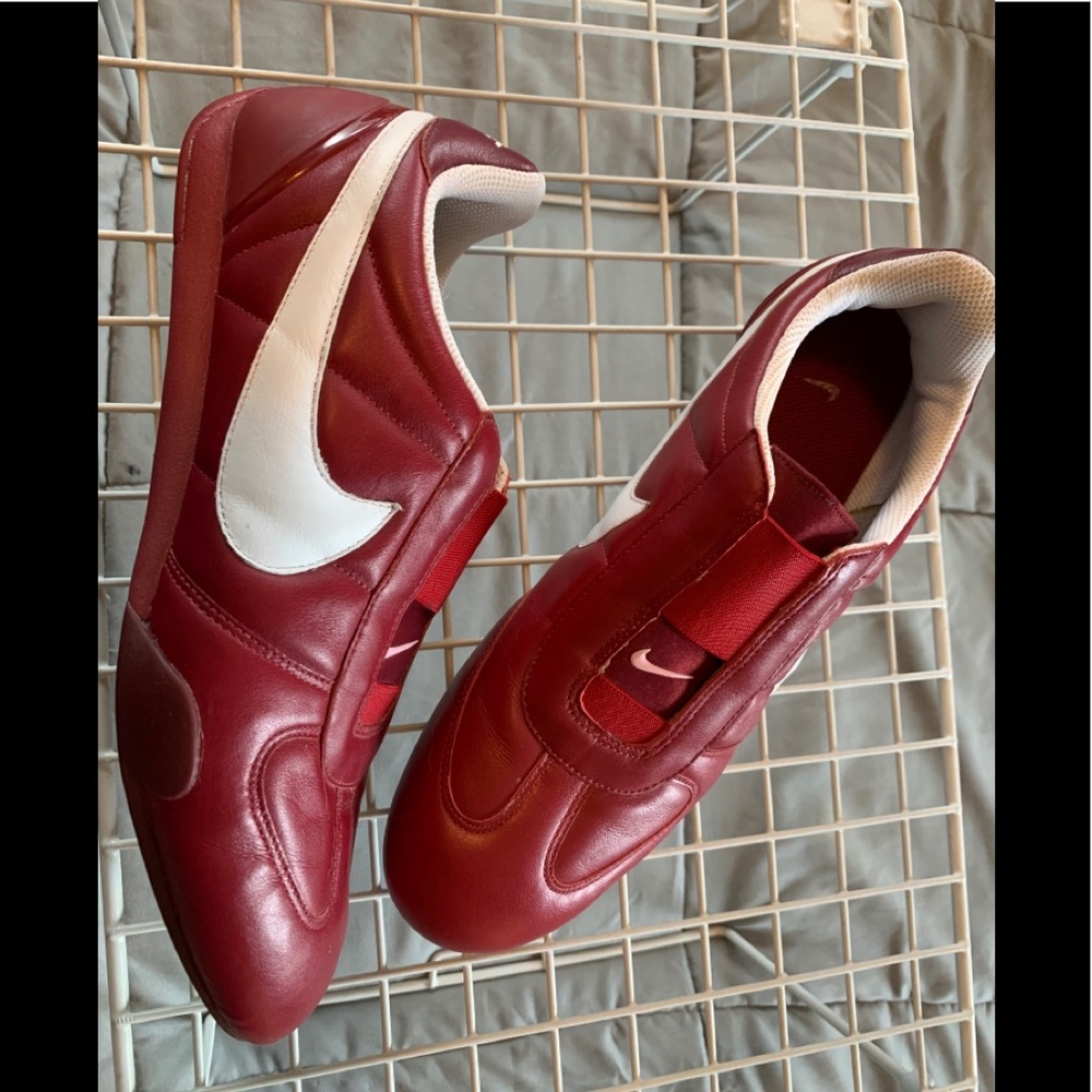 Nike red and white leather slip on’s